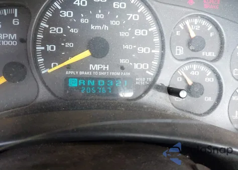 2000 Chevrolet Silverado 1500 from USA, damaged, VIN 1GCEC14W0YZ154863